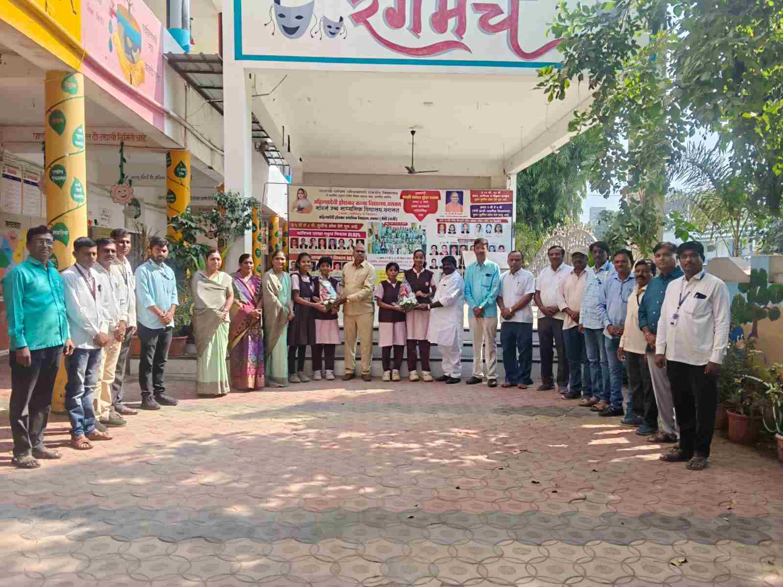 अहिल्यादेवी होळकर कन्या विद्यालय, वसमत चे विज्ञान प्रदर्शनात घवघवीत यश
